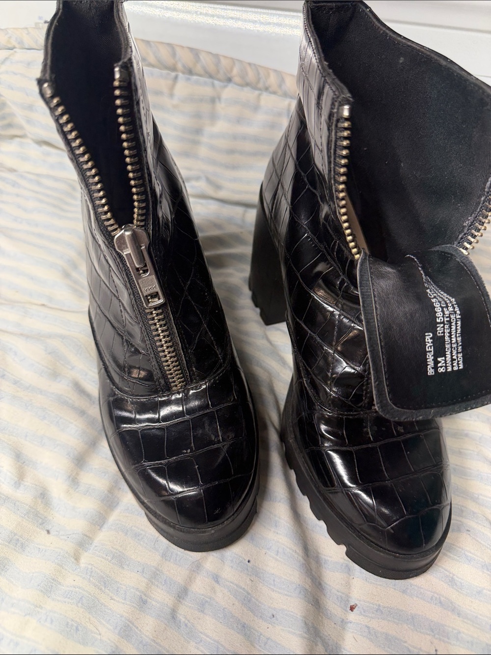 bp Black Croc-Embossed Platform Zip Ankle Boots